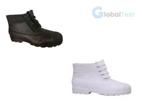 Botte de sécurité en PVC avec embout en acier, fermeture à lacets, semelle intérieure en EVA perforée pour une meilleure respirabilité, disponible en noir ou blanc, conforme à la norme S4 pour une protection optimale dans les environnements industriels, humides ou glissants.