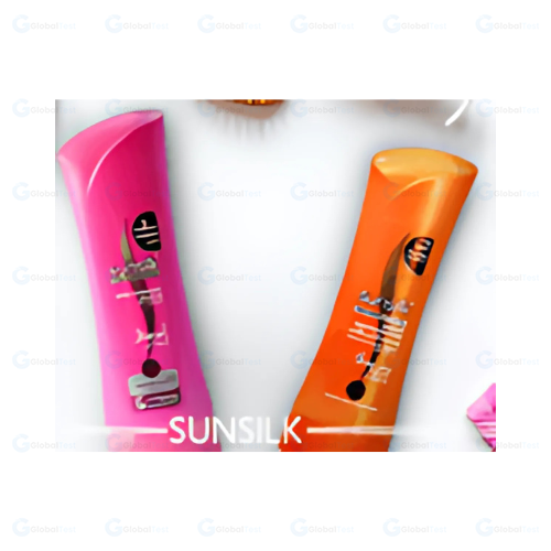 Flacon de 350 ml de shampooing 2en1 Sunsilk, formule enrichie en huile de babassu, protéines de perle et vitamine E, nettoie et nourrit les cheveux en un seul geste, facilite le démêlage, réduit les frisottis et apporte brillance et douceur, adapté à tous les types de cheveux pour un usage quotidien