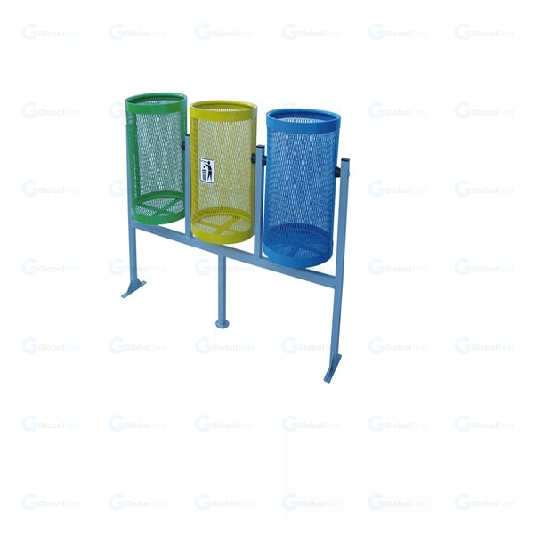 Poubelle tri-sélectif fixe 3x 65L en acier galvanisé, composée de trois compartiments cylindriques perforés montés sur un support tubulaire, idéale pour séparer les déchets recyclables, organiques et solides dans les espaces publics ou professionnels, design robuste et stable, capacité totale de 195 litres