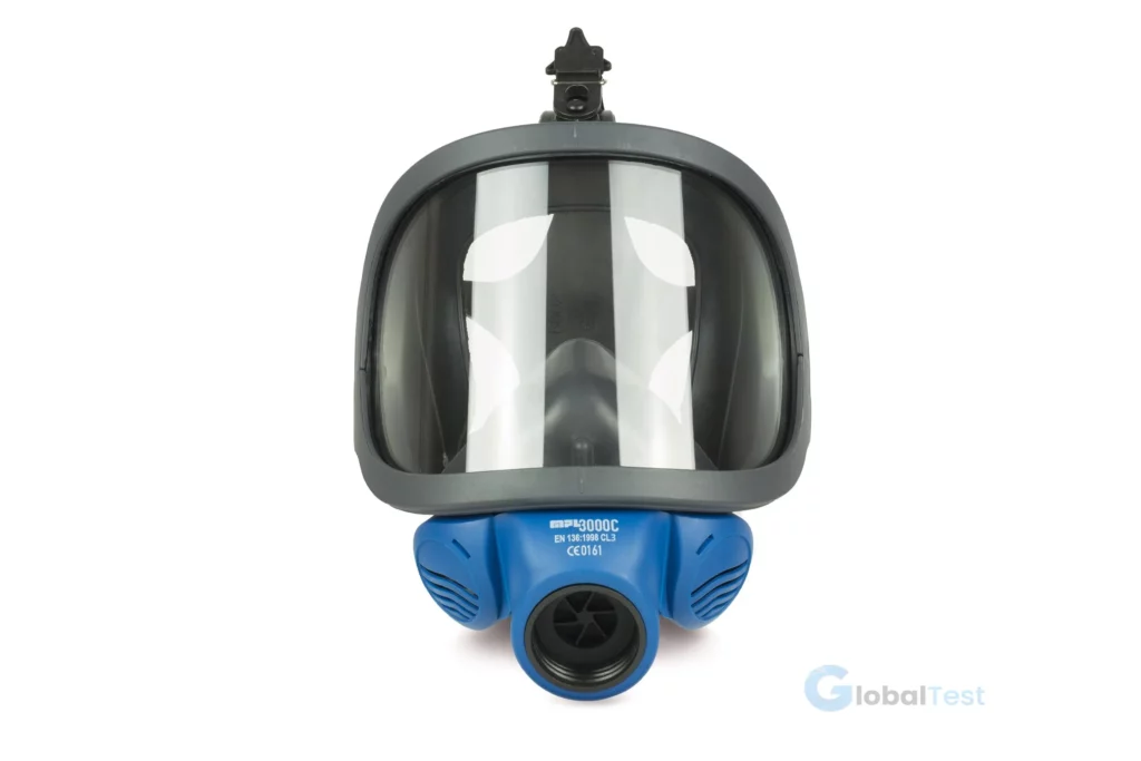 Masque complet respiratoire réutilisable Série 3000, conçu pour une protection efficace contre les particules fines, les vapeurs chimiques et autres contaminants en milieu industriel. Fabriqué en silicone souple pour un confort optimal, équipé de sangles réglables assurant un ajustement sécurisé. Compatible avec une large gamme de filtres, offrant une étanchéité parfaite et une durabilité prolongée. Idéal pour les professionnels évoluant en milieux industriels, chantiers de construction ou laboratoires.