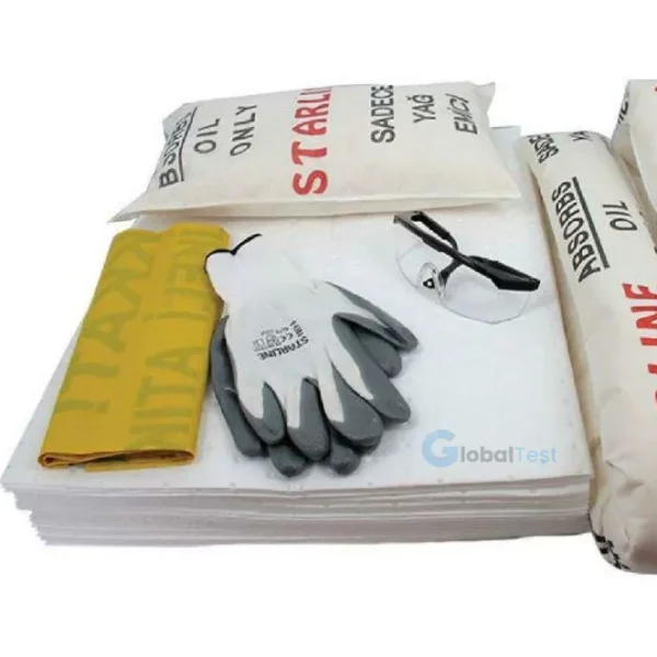 Kit AN7-Éruption Cutanée – Kit d’intervention pour déversement d’hydrocarbures, comprenant : 20 tampons absorbants pour huiles, 2 boudins absorbants pour graisses, 1 oreiller absorbant pour grandes flaques, 1 kit EPI (gants et lunettes de sécurité), 1 sac poubelle pour déchets souillés, le tout dans un sac de transport compact. Capacité d’absorption : 30 litres. Commande minimum : 4 ensembles